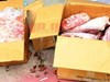 Phát hiện rùng mình trong kho lạnh dán chữ “hàng phế phẩm”: Hơn 11 tấn thịt thối chuẩn bị tuồn vào nhà hàng, quán ăn