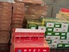 Chủ cửa hàng tạp hóa bị khởi tố vì buôn bán thuốc lá nhập lậu