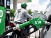 Giá xăng đồng loạt tăng, xăng E10 tăng gần 1.300 đồng/lít