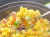 Ăn cơm rang từ cơm để lâu, người đàn ông 50 tuổi bị suy gan, suy thận cấp, phải lọc máu liên tục
