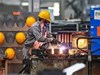Doanh nghiệp Nhà nước tăng tốc tái cơ cấu: Thoái vốn khỏi đầu tư ngoài ngành, dồn nguồn lực cho lĩnh vực cốt lõi