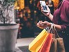 Giữa lạm phát và bất định, gen Z  tìm niềm vui nhỏ trong tiêu dùng