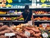 Lạm phát Mỹ hạ nhiệt, Fed khó tăng lãi suất