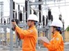 Khách hàng tiếp tục phản ánh hóa đơn tiền điện tháng 8 tăng bất thường, EVN giải thích do thời tiết cực đoan và thói quen sử dụng thiết bị điện.
