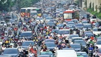 Hà Nội sắp siết xe máy xăng trong nội đô: 11 tuyến phố đầu tiên áp dụng từ 1-7