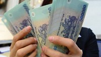 Kỳ vọng giảm lãi suất tái cấp vốn xuống 4% đang mở ra cho Ngân hàng Nhà nước