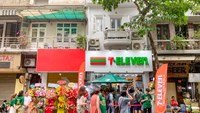 Các cửa hàng tiện lợi trên đường đua mới