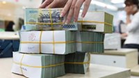 Chuyên gia chỉ ra kênh giữ tiền đáng ưu tiên khi các thị trường biến động mạnh