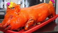 Mâm cỗ Rằm tháng 7 đa dạng phân khúc, heo quay nguyên con gần 7 triệu đồng