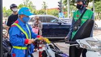 Doanh nghiệp được tự định giá xăng dầu, phải báo trước ít nhất 30 phút
