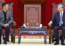 Lãnh đạo Luxshare-ICT cam kết mở rộng đầu tư, đặt mục tiêu doanh số tối thiểu 10 tỷ USD tại Việt Nam