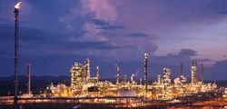 Doanh nghiệp dầu khí ký loạt hợp đồng 600 triệu USD cung cấp nguyên liệu cho siêu nhà máy lọc dầu