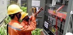 Giá điện dự kiến tăng từ 10% phải trình Chính phủ xem xét trước khi điều chỉnh