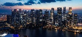 Singapore bất ngờ điều chỉnh chính sách khi giá dầu tăng mạnh