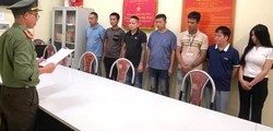 Công an điều tra tài khoản ngân hàng liên quan vụ lừa bán xô cát đãi vàng
