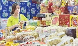 Đề xuất nâng ngưỡng chịu thuế hộ kinh doanh lên 2 tỷ đồng để hỗ trợ thực tế hơn