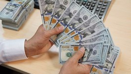 Quy định mới về ngoại tệ: Giao dịch sai luật có thể mất trắng tiền