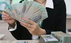 Ngân hàng lập kỷ lục chi hơn 48.000 tỷ đồng cổ tức tiền mặt, nhiều "ông lớn" sắp chốt quyền nhận tiền