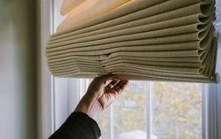 Chỉ 10 phút mỗi ngày với cửa sổ: Nhà ấm hơn hẳn, tiền điện giảm rõ rệt