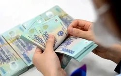 Tiền thưởng Tết 2026: Khoảng cách ngày càng rõ giữa ngành nghề và vùng miền