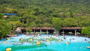 Tránh nóng hè, rủ bạn bè lên Núi Thần Tài (Đà Nẵng)