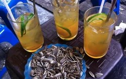 Hai loại nước quen thuộc được chú ý nhờ lợi ích tiềm năng với tim mạch và đường huyết