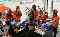 Mỗi ngày gần 1.200 tỷ đồng chảy lên sàn: Thương mại điện tử Việt Nam tăng tốc mạnh năm 2025