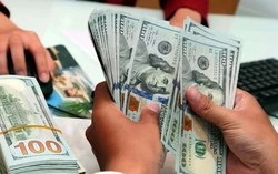 Diễn biến tiền tệ tuần qua: USD chợ đen bật tăng, thanh khoản bị rút mạnh hơn 40.000 tỷ đồng