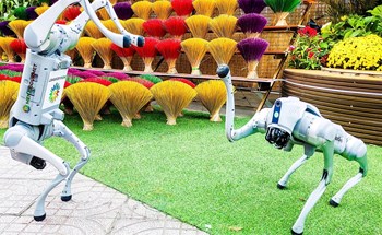 Trải nghiệm mua sắm cùng robot chó AI: Bước đi mới của Menas Group tại Việt Nam