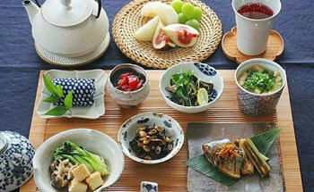 Bí quyết sống thọ của người Nhật hóa ra cực kỳ đơn giản: Bốn thói quen ăn uống và thường xuyên làm hai điều