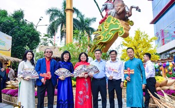 Đường hoa Xuân Menas 2026: Dấu ấn 5 năm kiến tạo di sản và khát vọng vươn mình tại cửa ngõ Tân Sơn Nhất