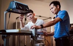 Startup từ VinUni giúp trạm sạc xe điện giảm tới 40% chi phí vận hành