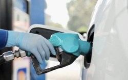 Ví điện tử và ứng dụng công nghệ tung ưu đãi hoàn tiền xăng, hỗ trợ người dùng và tài xế