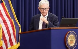 Rời ghế Chủ tịch Fed, Jerome Powell phát đi cảnh báo về nguy cơ chính trị hóa ngân hàng trung ương Mỹ