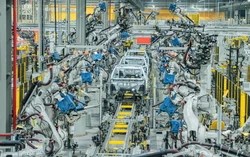 Vingroup tăng 8 bậc, lọt top 40 doanh nghiệp lớn nhất Đông Nam Á năm 2025