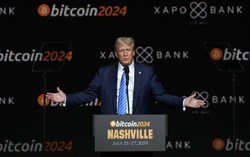 Ông Donald Trump báo cáo thu hơn 1,4 tỷ USD từ các dự án tiền điện tử của gia đình