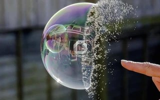 Loại trà từng được tung hô như “đồng tiền trú ẩn” giờ rơi tự do, hé lộ hồi kết của một bong bóng đầu cơ trong nền kinh tế lớn thứ hai thế giới.