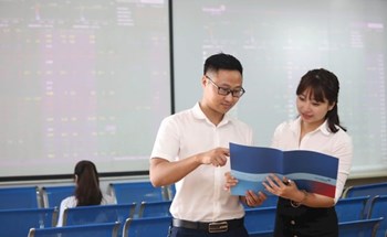 Đỉnh - đáy trong ngắn hạn và chiến lược tái cân bằng danh mục