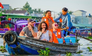 Mùa nước nổi – từ hiểm họa thiên nhiên đến “tài nguyên du lịch” đặc sắc của Việt Nam