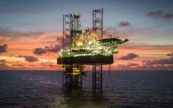 Công ty dầu khí thuộc tập đoàn SK muốn bán cổ phần tại 3 lô dầu khí ở Việt Nam, trị giá khoảng 140 triệu USD