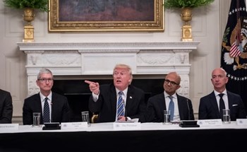 Nhiều tập đoàn Mỹ vận động ông Trump “nhẹ tay” về thuế quan