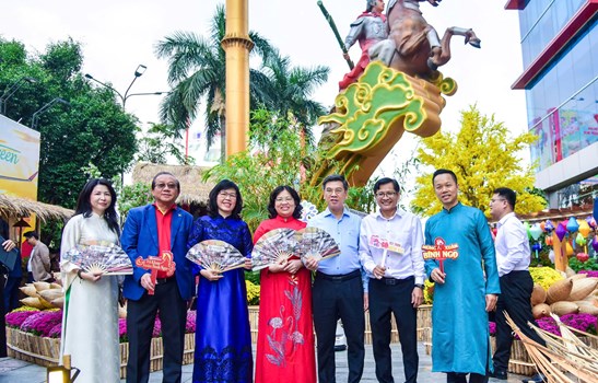 Đường hoa Xuân Menas 2026: Dấu ấn 5 năm kiến tạo di sản và khát vọng vươn mình tại cửa ngõ Tân Sơn Nhất