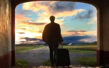 Thanh khoản lao dốc, dòng tiền rút khỏi chứng khoán: Nhà đầu tư đang chờ điều gì?