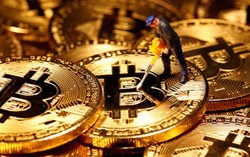 Giá Bitcoin đột ngột lao dốc mạnh nhất 1 tháng, tuột mốc 50.000 USD