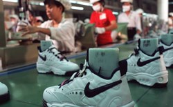 Nike lo hết giày thể thao “Made in Vietnam” vì đợt bùng dịch Covid-19 căng thẳng