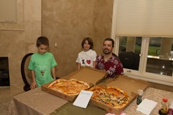 Người đàn ông từng sử dụng 10 ngàn Bitcoin để mua bánh pizza cho con