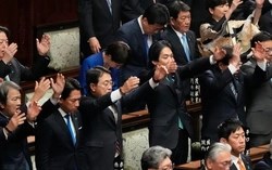 Nhật Bản hướng tới tổng tuyển cử trước thời hạn