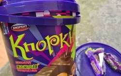 “Hàng xách tay” lấn át chợ biên giới, rủi ro hàng giả trước mùa Tết