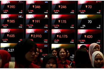 ASEAN cần làm gì để giảm lệ thuộc vào dòng vốn nước ngoài?