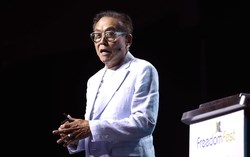 ‘Cha giàu, cha nghèo’ cảnh báo siêu lạm phát: 3 kênh tài sản được khuyến nghị để bảo toàn giá trị